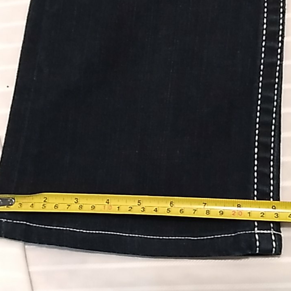 True Religion Women Becky Big T Jeans - Picture 8 of 13